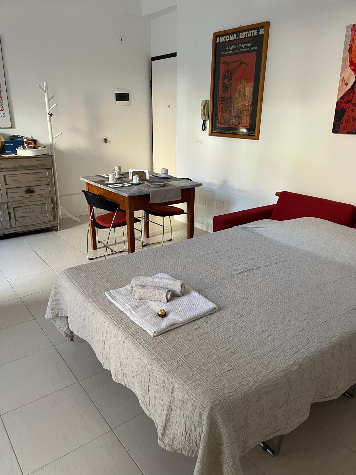 Minevaganti Apartment Ancona Luaran gambar